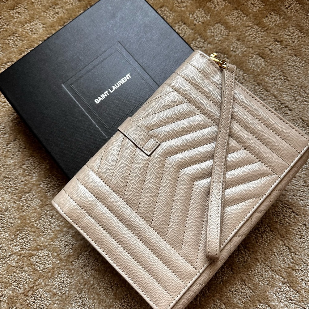 YSL Pouch - Picture 11 of 12